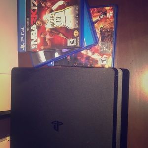 PS4 1 TB with 3 games it’s new